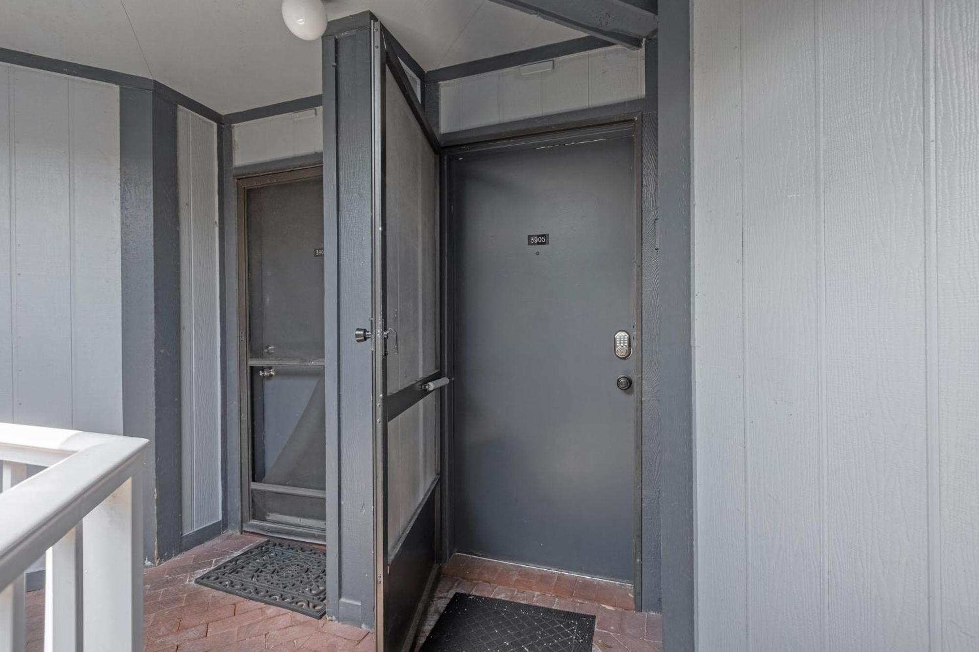 Modern Cozy 2Br Condo Near Disney Орландо Экстерьер фото